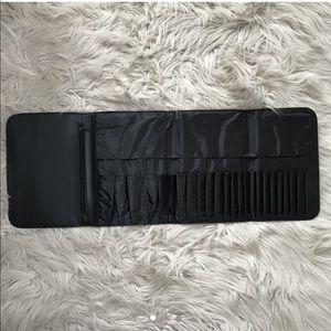 COASTAL SCENTS BRUSH CASE